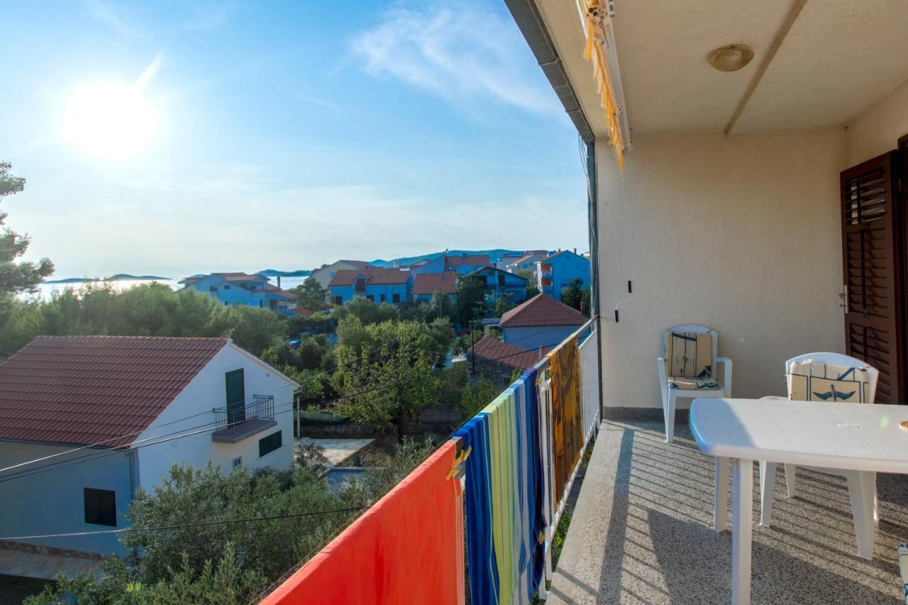 Apartments Ivan Vodice Exteriör bild