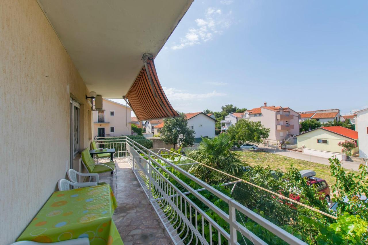 Apartments Ivan Vodice Exteriör bild